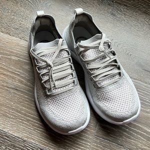 APL TechLoom Breeze Knit